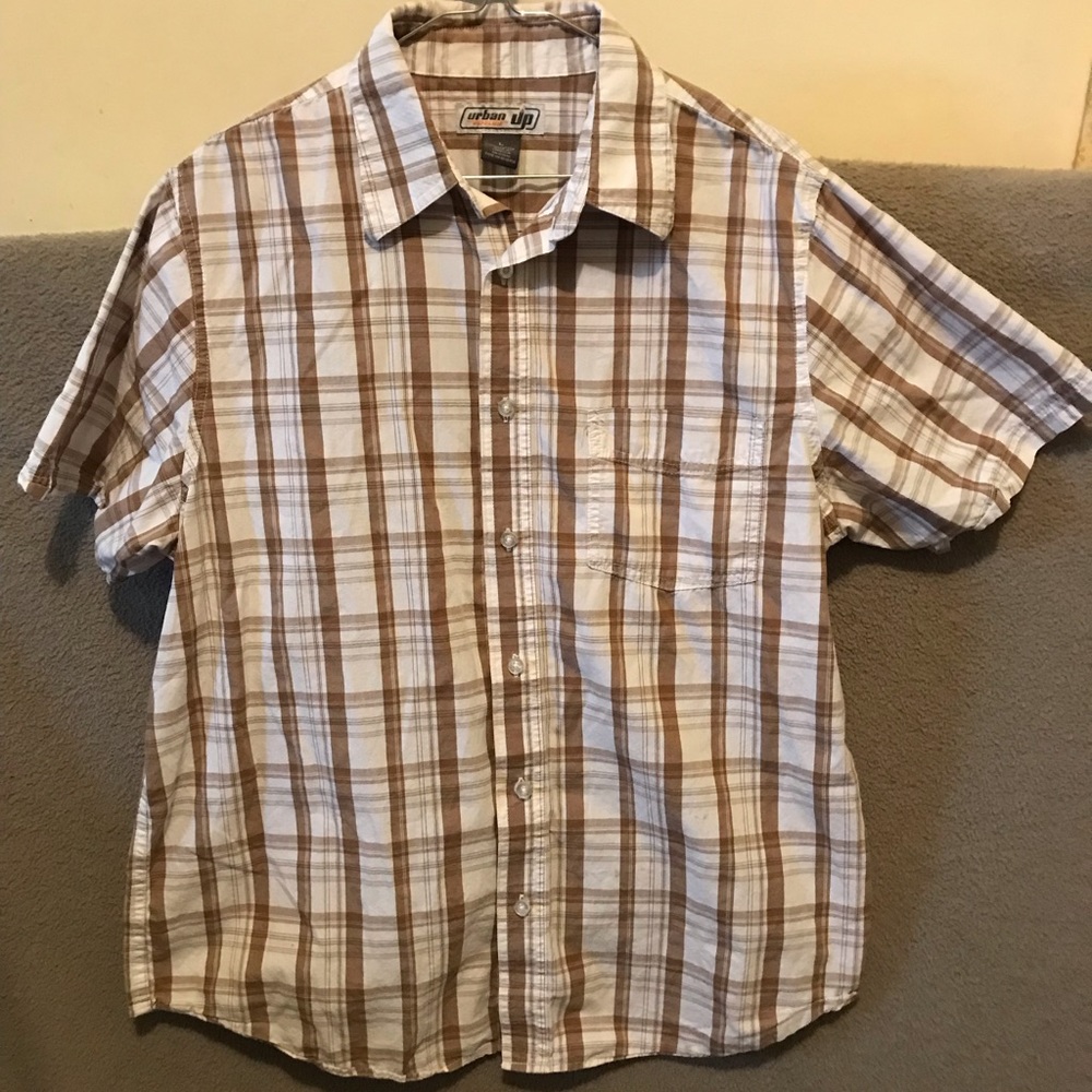 Urban Up Pipeline Mens Button Down Plaid  Shirt